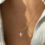 goudkleurige ketting