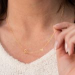 letter ketting goud