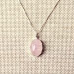 rozenkwarts ketting